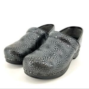 Dansko:  gray metallic silver Professional clogs (39)